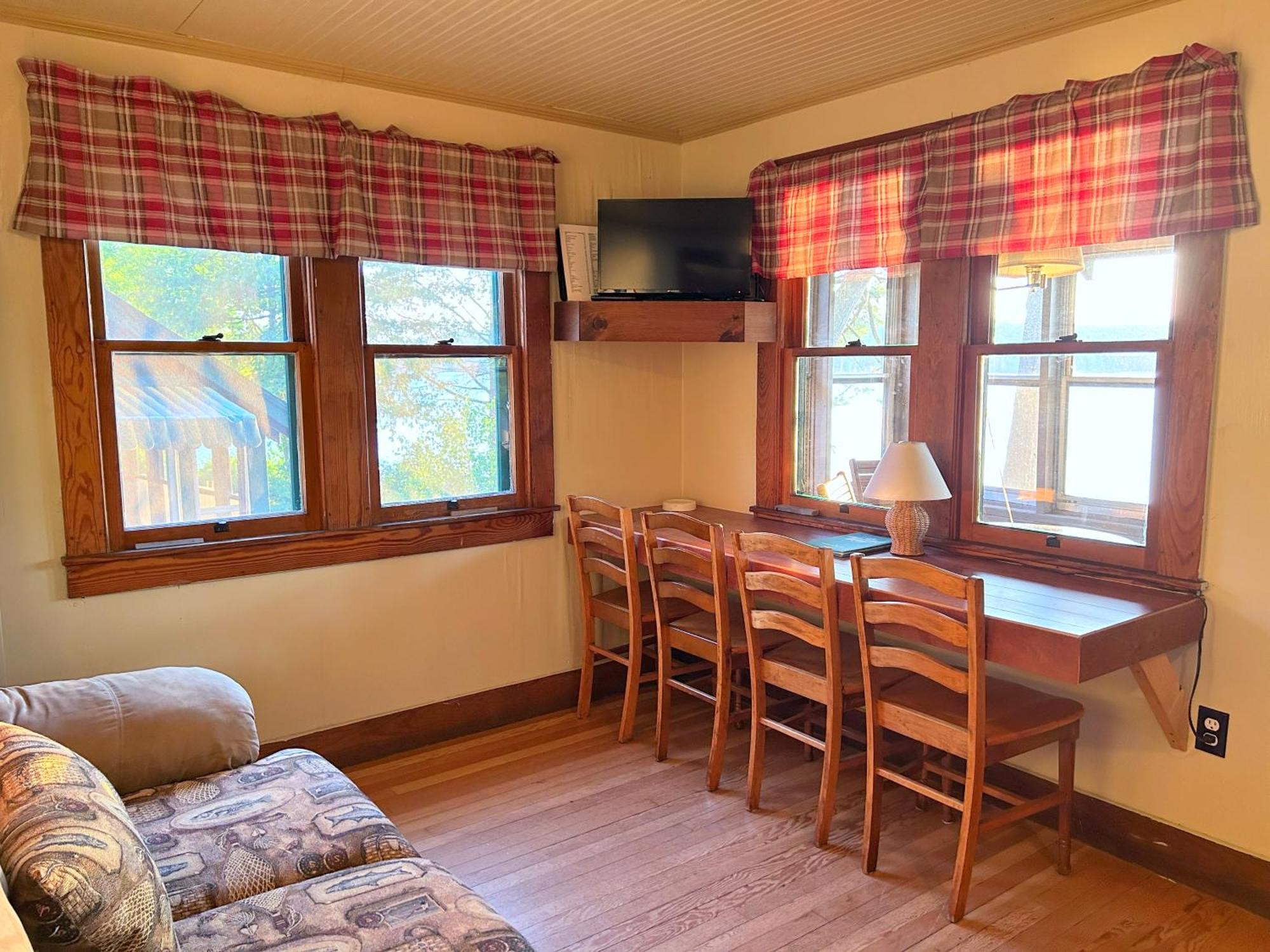 Paddler'S Rest Lakeside Cabins And Motel Long Lake Room photo