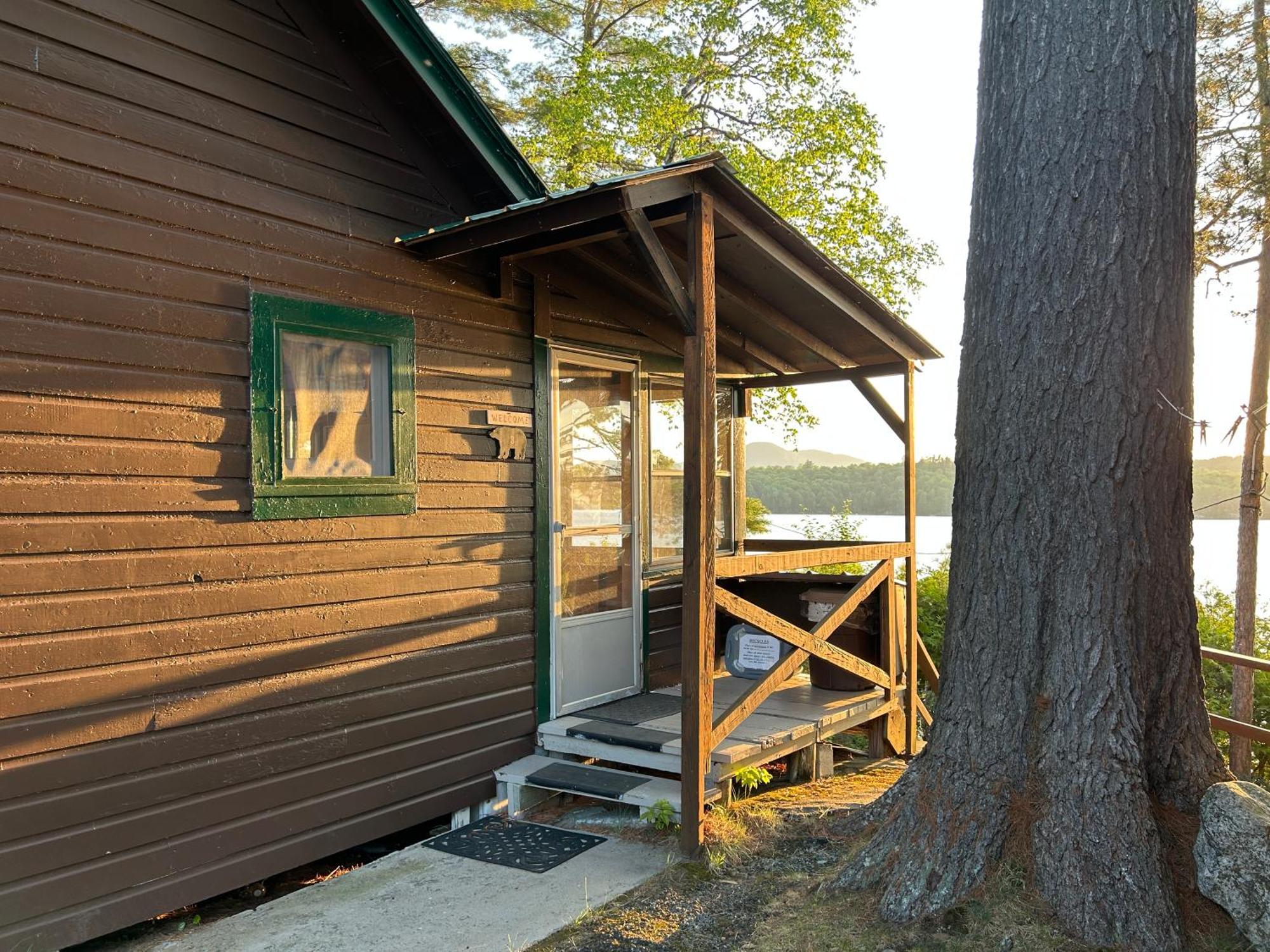 Paddler'S Rest Lakeside Cabins And Motel Long Lake Exterior photo
